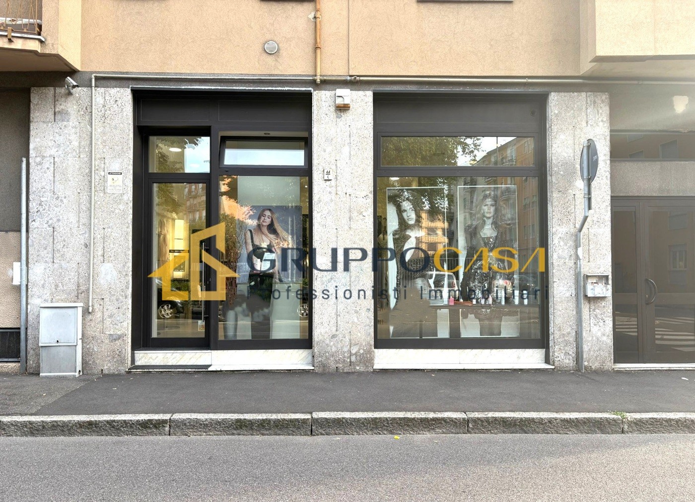 1 MONZA – VIA BORSA