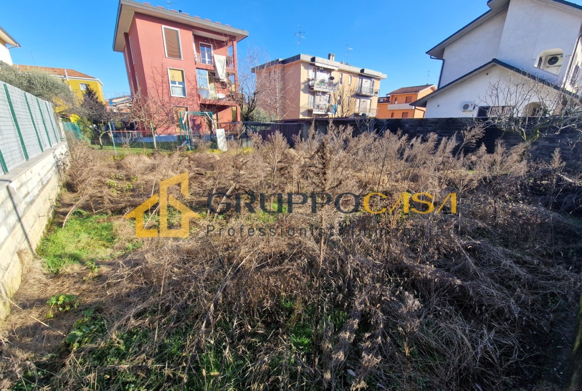 BRUGHERIO – TERRENO EDIFICABILE