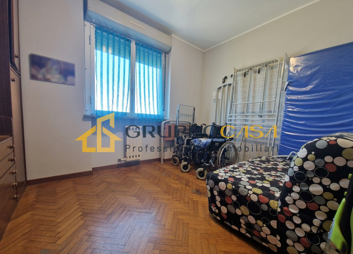 10 BRUGHERIO – PIAZZA TOGLIATTI