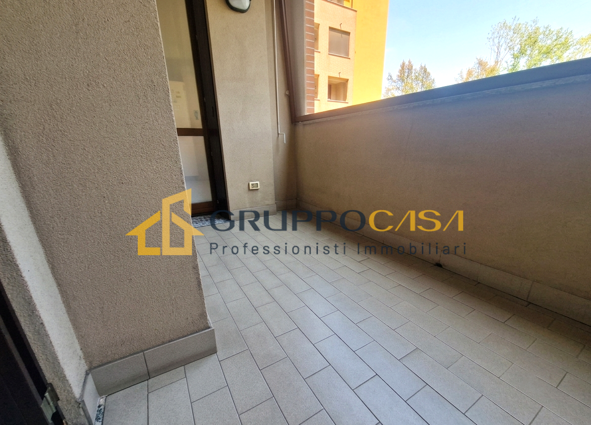 BRUGHERIO – 3 LOCALI CON TERRAZZINO
