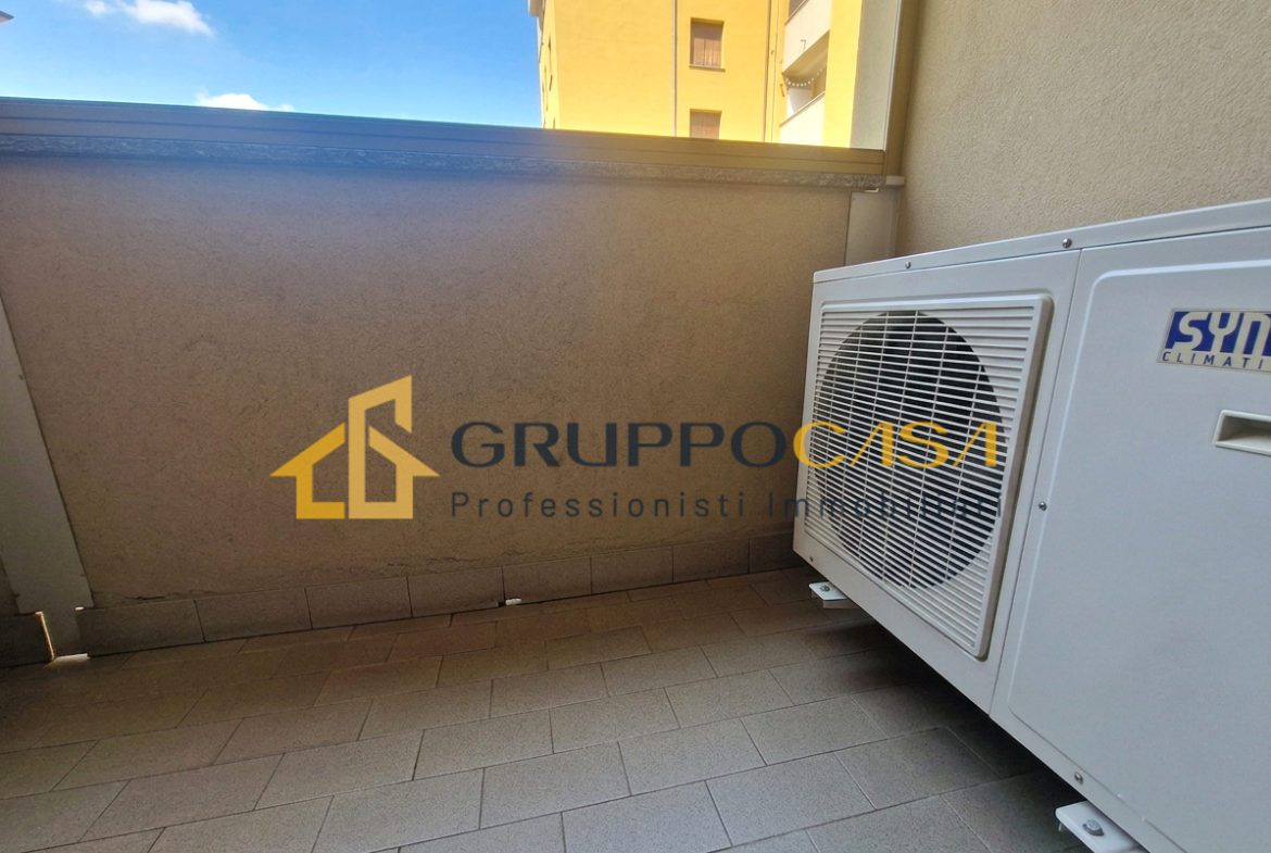 BRUGHERIO – 3 LOCALI CON TERRAZZINO